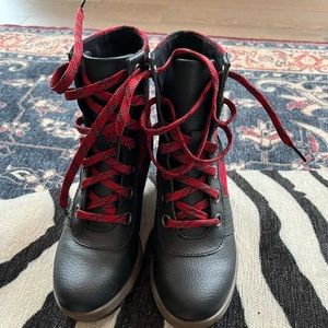 Kids Sorel Plaid Rain Boots size 2